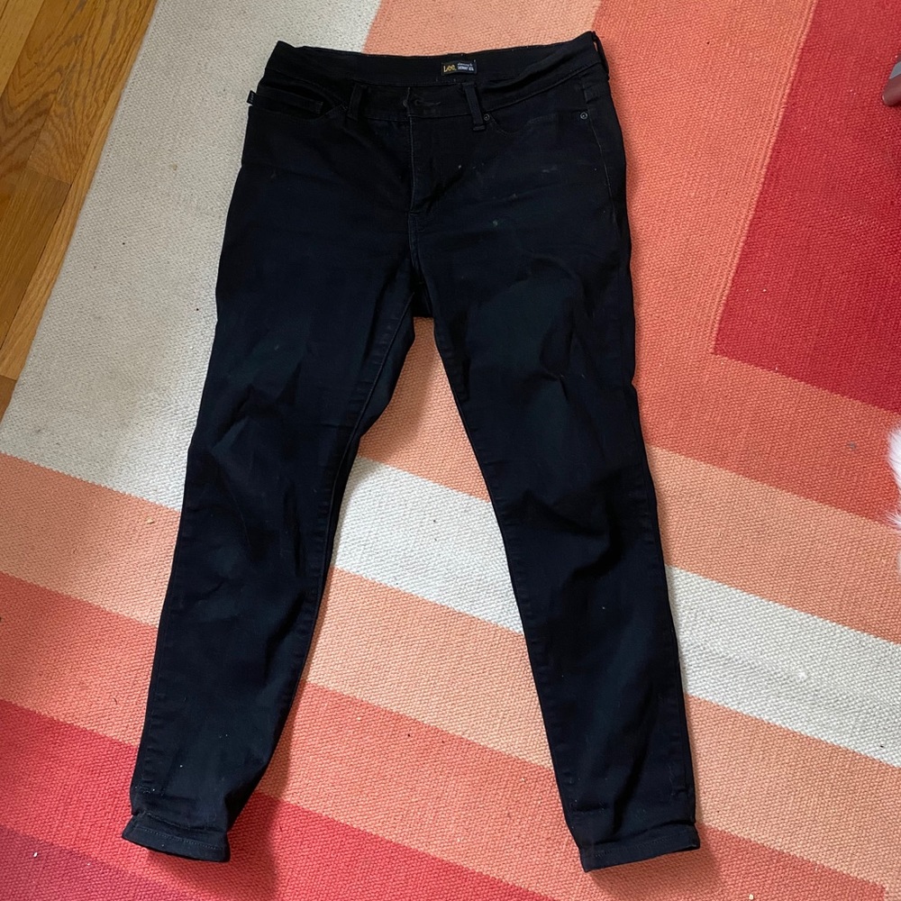 Black skinny jeans